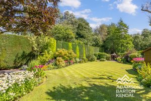 Photo 25- click for photo gallery